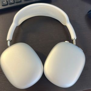 Apple AirPods Max (white)